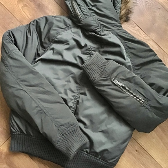 American Eagle Outfitters Jackets & Blazers - AMERICAN EAGLE HOODED BOMBER